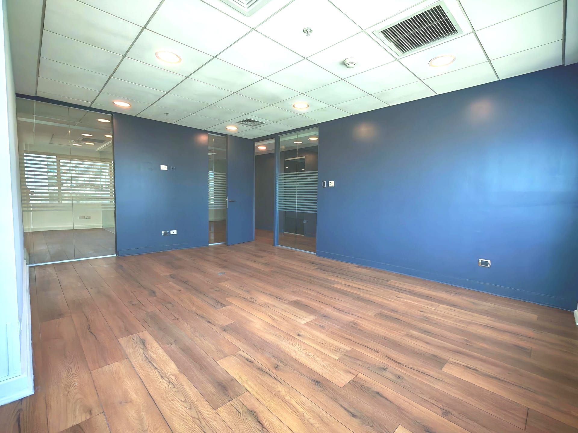 Video recorrido oficina WTC Las Condes